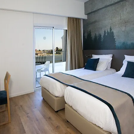 Hotel Pefkos 3*