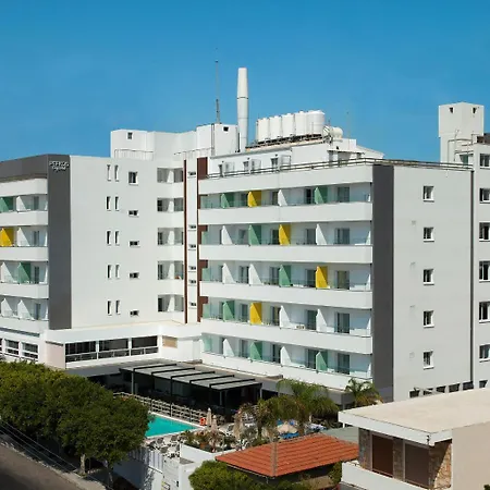 Hotel Pefkos 3*