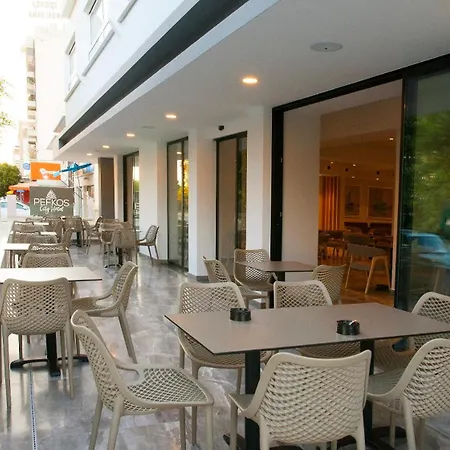 Pefkos Hotel