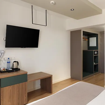 Hotel Pefkos Limassol