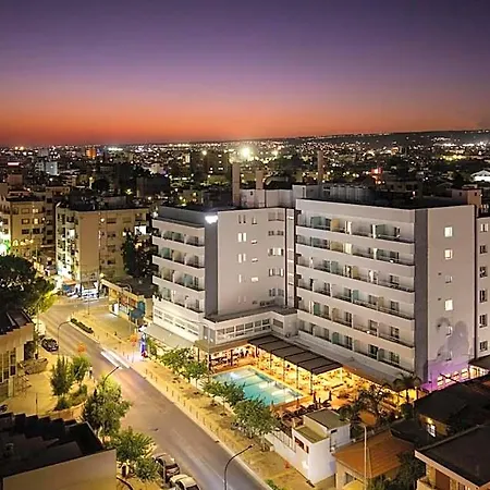Pefkos 3* Limassol