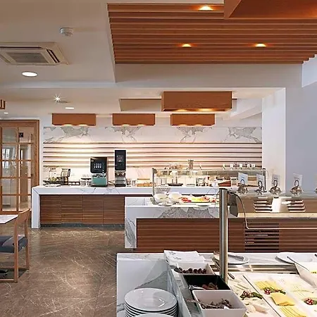 Hotel Pefkos