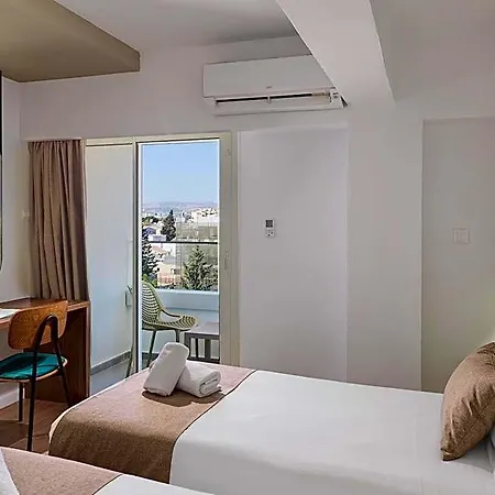 Hotel Pefkos