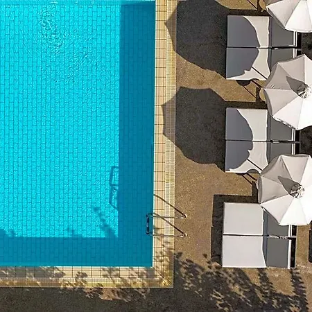 Hotel Pefkos 3*