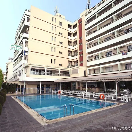 Отель Pefkos 3*