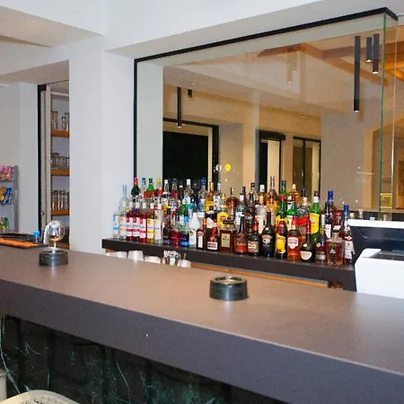 Hotel Pefkos Limassol